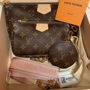 Brand new 2020 Louis Vuitton Multi Pochette NWT 💗